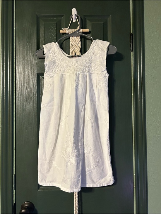 Nativa Other - White Sleeveless Embroidered Girls Formal Dress